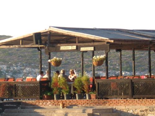 Number One Apart Hotel Karaburun  Exterior photo